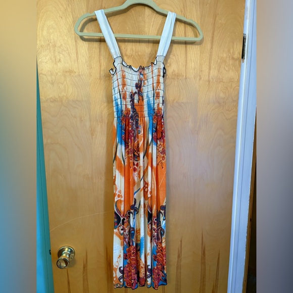 Dresses & Skirts - Summer Dress